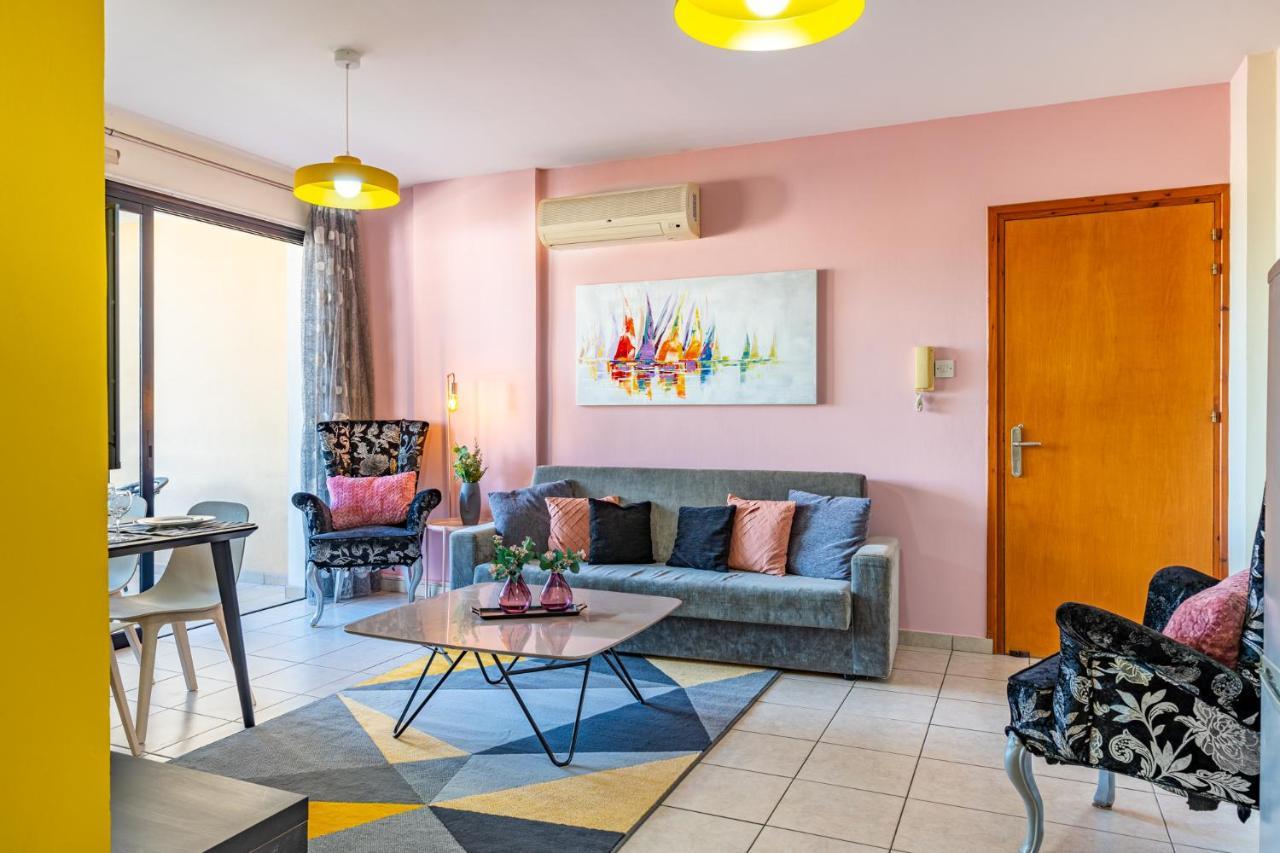 Freya 1-Bedroom Apartment In Ларнака Екстер'єр фото