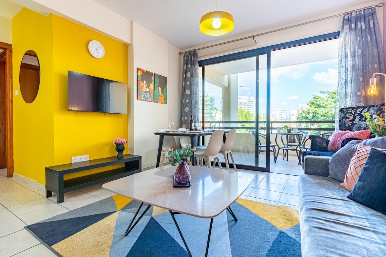 Freya 1-Bedroom Apartment In Ларнака Екстер'єр фото